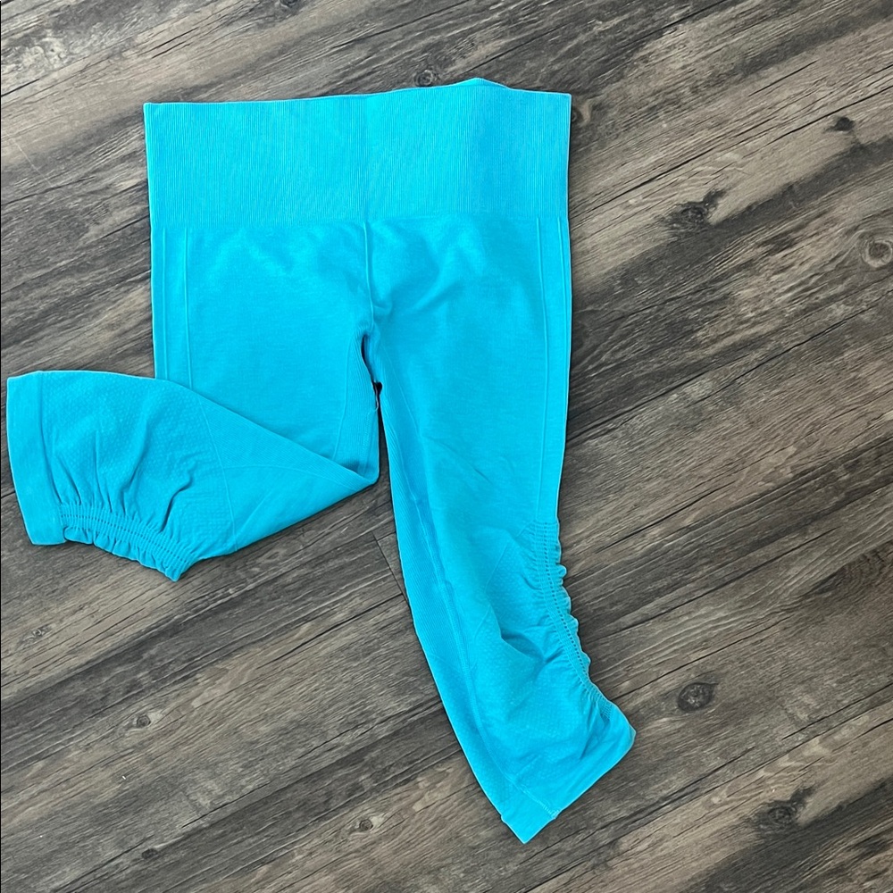Lululemon Athletica Vibrant Blue Leggings